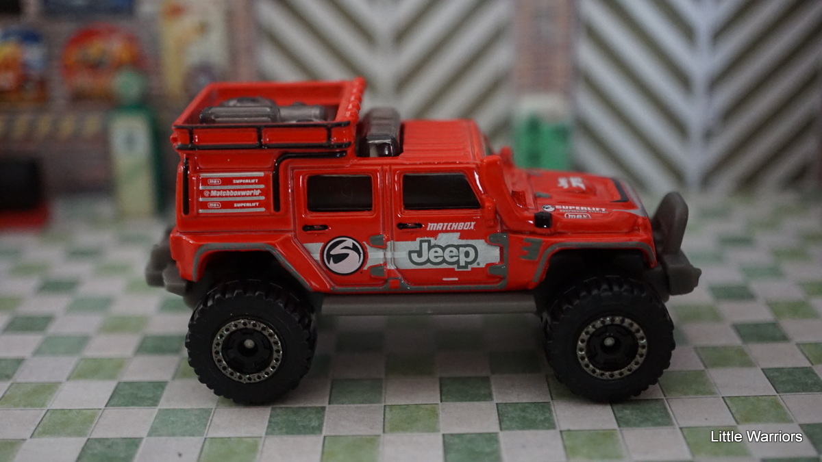 Little Warriors Matchbox Jeep Wrangler Superlift (MB832) from 2016