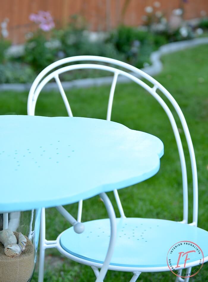 Build A DIY Bistro Table Set Using A Hurricane Candle Holder Interior