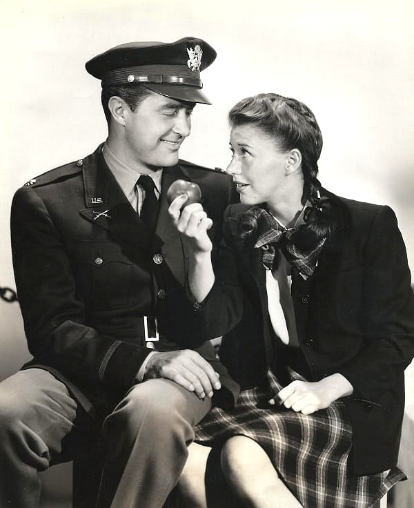 New on Bluray THE MAJOR AND THE MINOR (1942) Starring Ginger Rogers