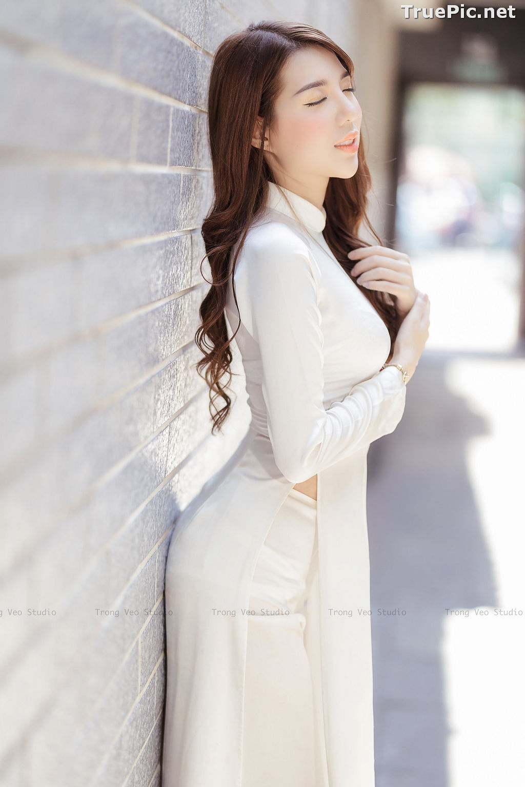 Image The Beauty of Vietnamese Girls with Traditional Dress (Ao Dai) #3 - TruePic.net - Picture-76