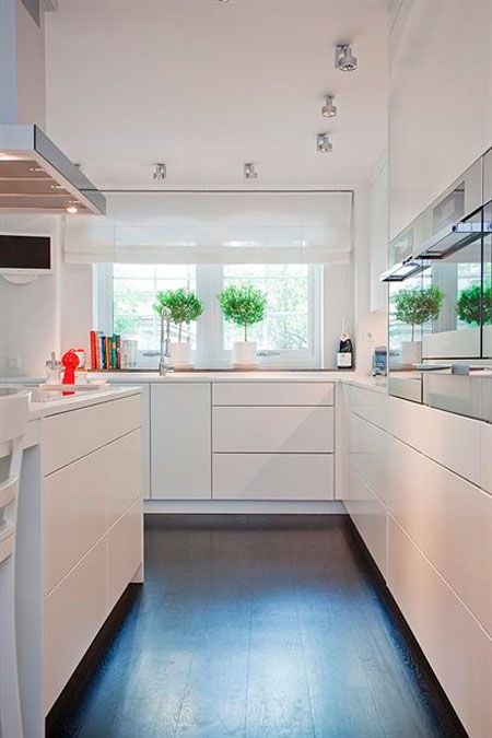 Cómo decorar una cocina alargada