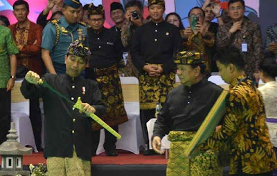 Pak Jokowi Sudahkah Ucapkan Selamat Atau Sekadar Sapa Ketua Umum IPSI, Prabowo Subianto?