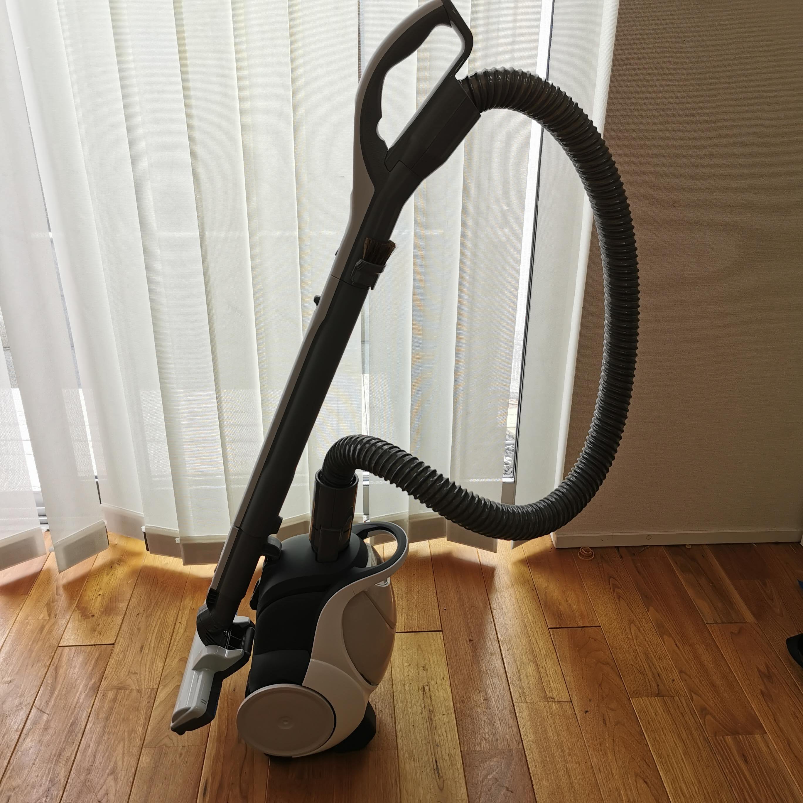 【掃除機】【レビュー】【ダニ退治】【互換バッテリー】梅雨時期に掃除環境の見直し！キャニスター型掃除機も進化してるよ！