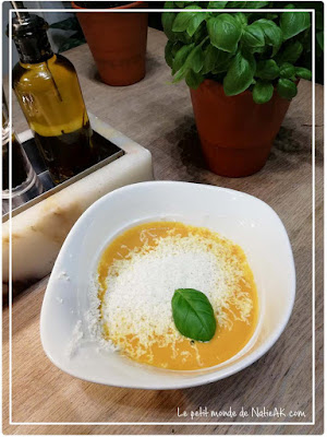 soupe courge, lait de coco Vapiano