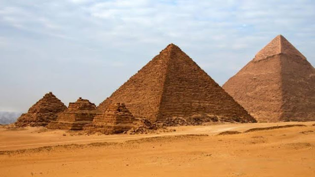 أهرامات الجيزة أهرامات الجيزة