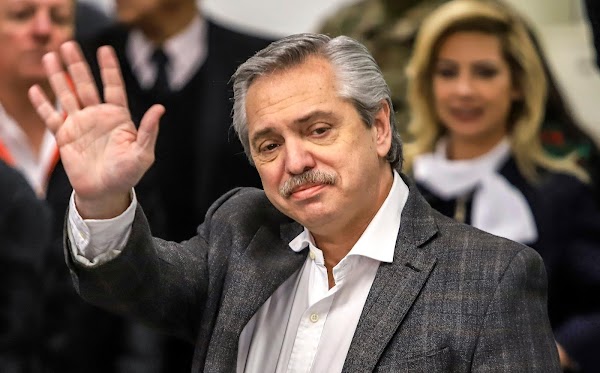 Alberto Fernández confirmó que "entre hoy o mañana" el gobierno anuncia el aumento a salarios privados Alberto Fernández confirmó que "entre hoy o mañana" el gobierno anuncia el aumento a salarios privados