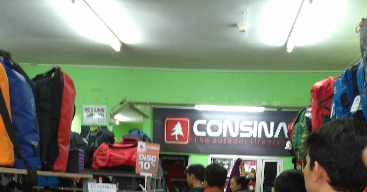 Berkunjung ke Consina Store  Cililitan Jakarta Timur