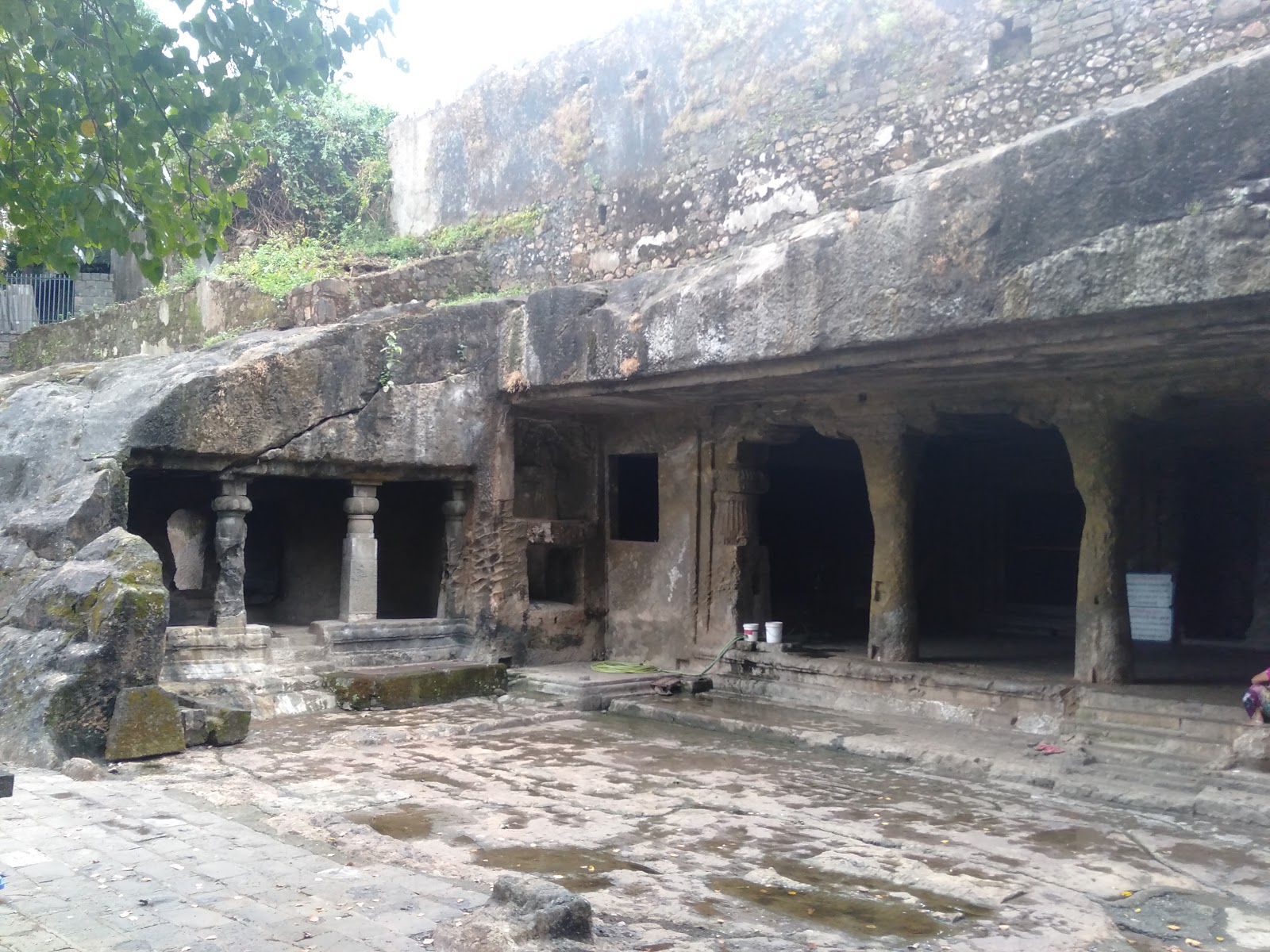 Forts Of India: Mandapeshwar Caves - Mumbai