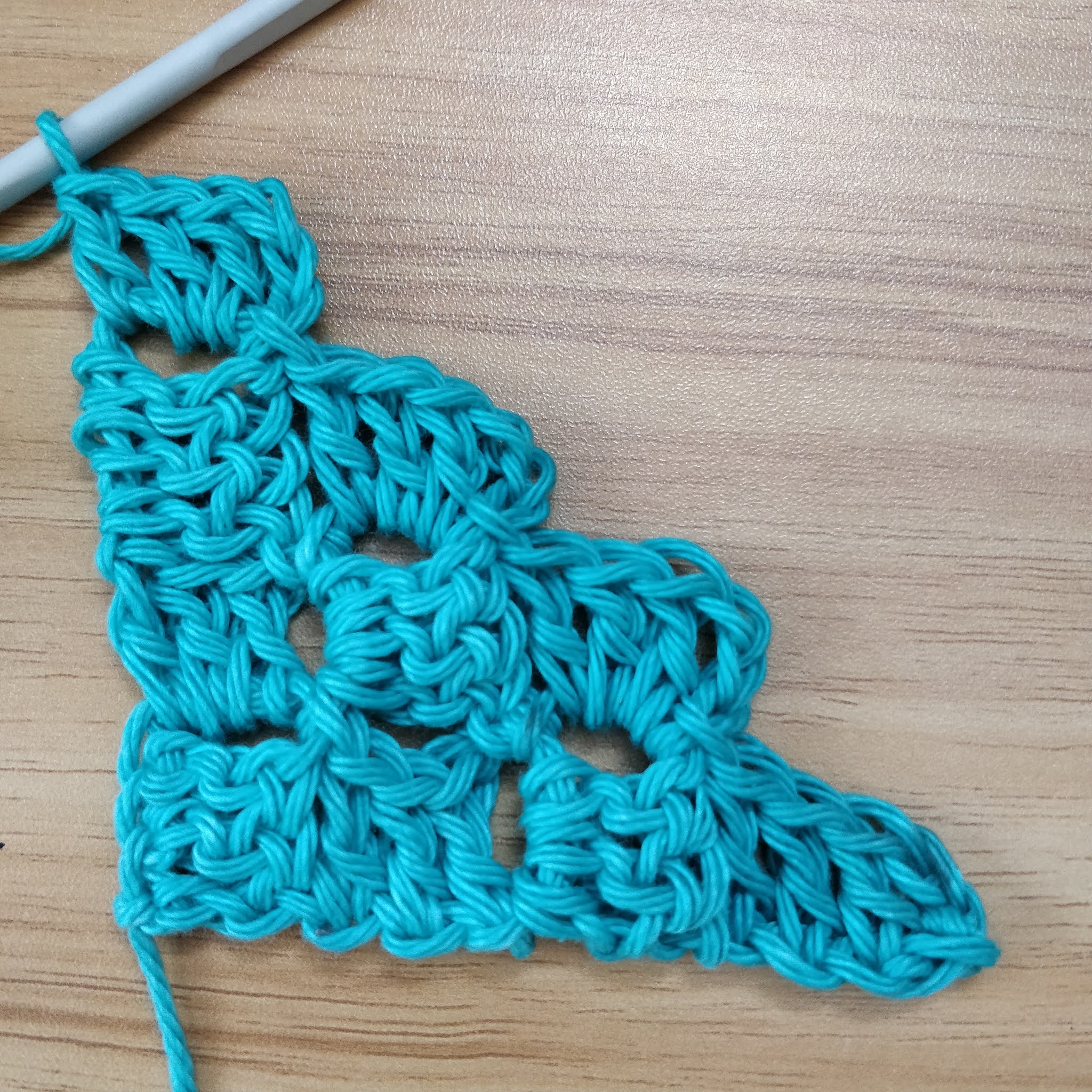 How to crochet corner to corner stitch