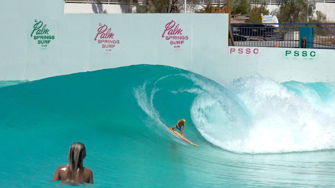 Surf Slab: RC Surfer vs PRO Surfers at Wavepool