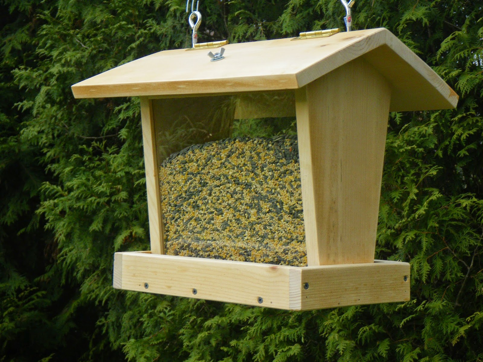 Audubon Society Feeders, Bird and Bat Boxes