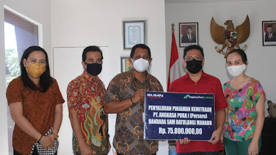 Sosialisasi Adaptasi Kebiasaan Baru, AP 1 Bandara Sam Ratulangi Manado Bagikan 5.000 Masker