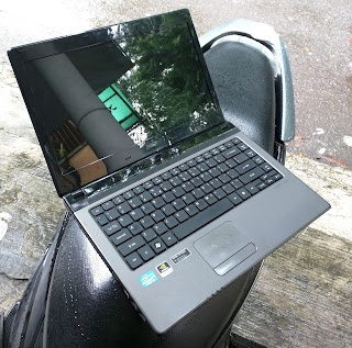 Laptop Acer Aspire 4750 Core i3 Dual VGA