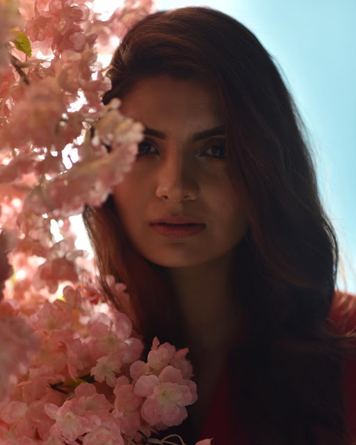 Anveshi Jain Sizzles in Red - Social Media
