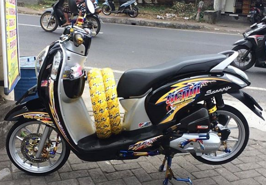 Modifikasi Scoopy Warna Hitam Original, Polos, Doff Dan Metalik racing 48