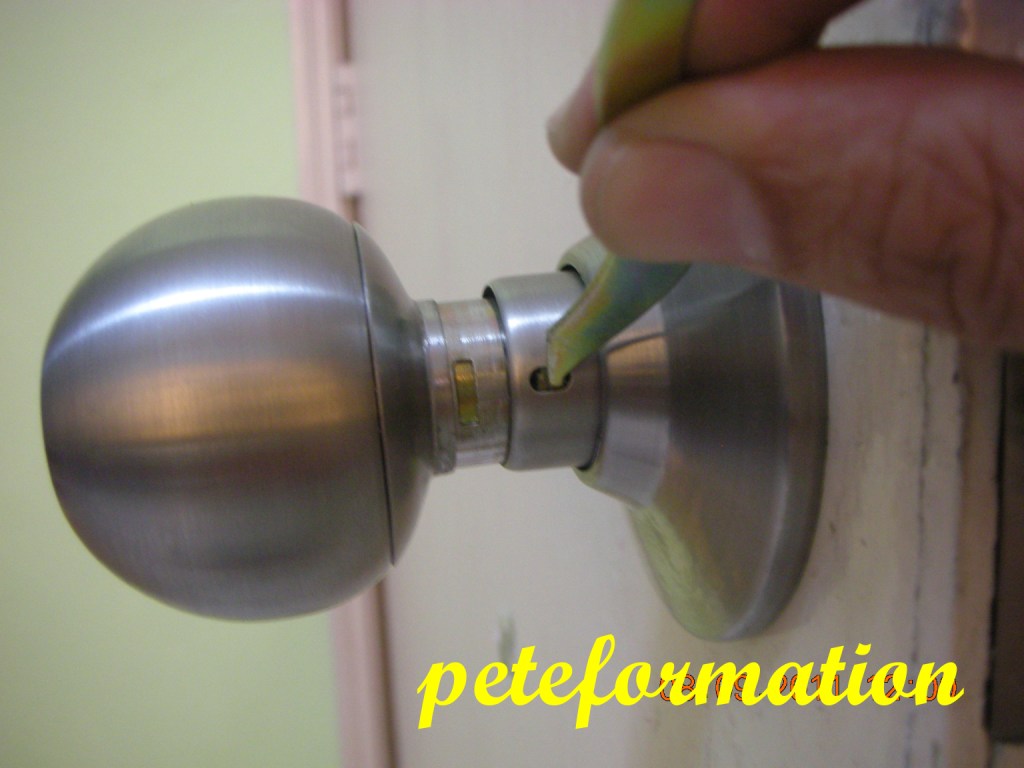 PeteFormation Foodie Adventure How to Open(Release) Jammed and Change