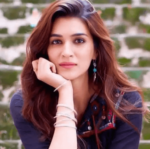 बॉलीवुड में 11 इंजीनियर्स ने बनाई अलग पहचान, देखें पूरी लिस्ट