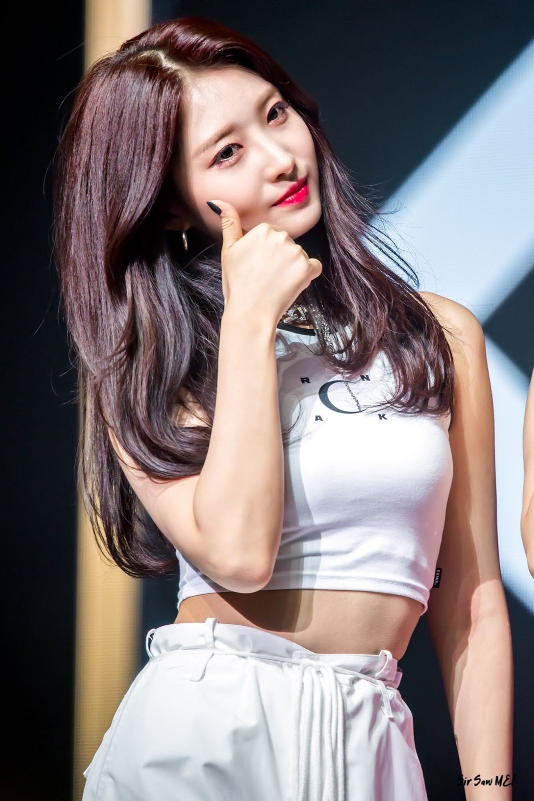 Gallery - Korean idol K-pop - Sihyeon(김시현) EVERGLOW - P2