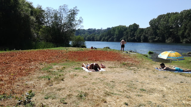 Margem do Rio Cávado Margem do Rio Cávado