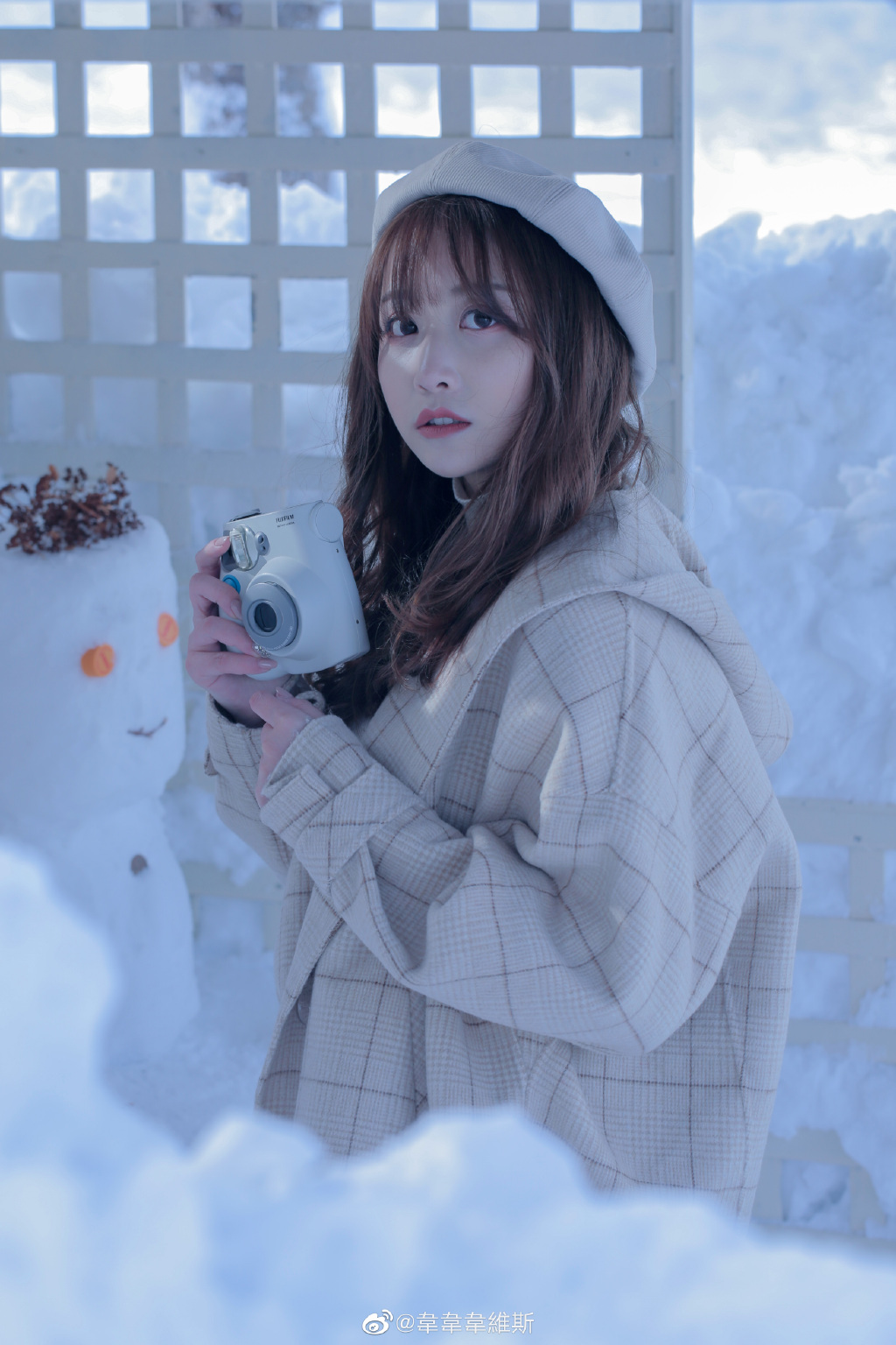 Gallery - Chinese model - Beautiful Snow Girl - P1