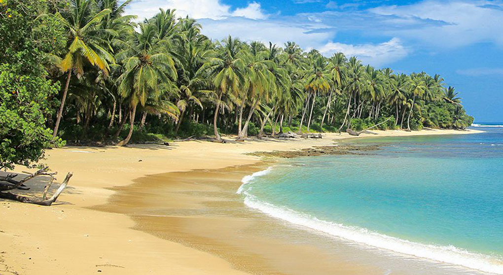 Keindahan Kepulauan Mentawai 2