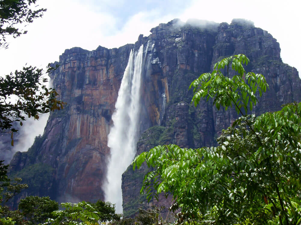 Водопад Анхель в Венесуэле