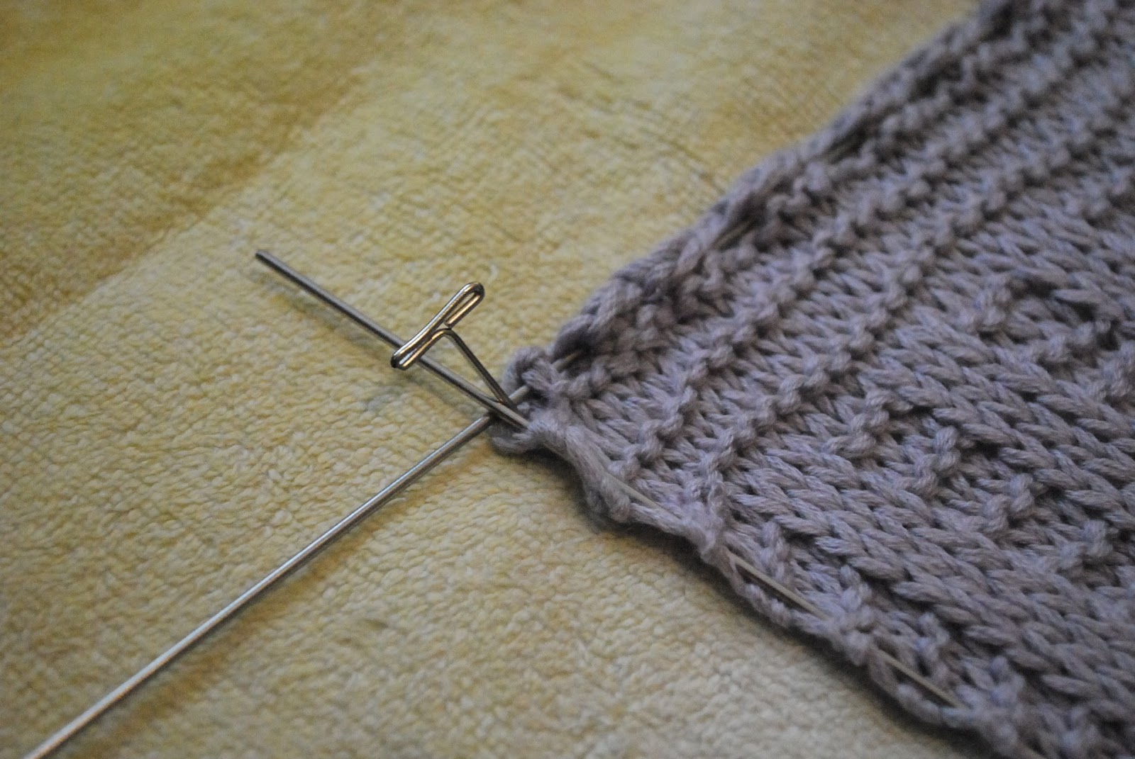 Adri Makes a Thing or Two Tutorial Blocking Your Knitted/Crocheted Items