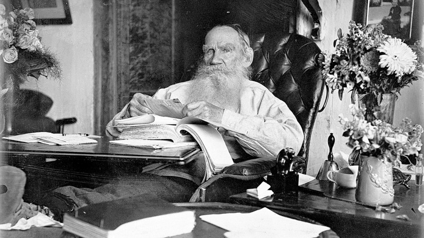 lev tolstoy biography