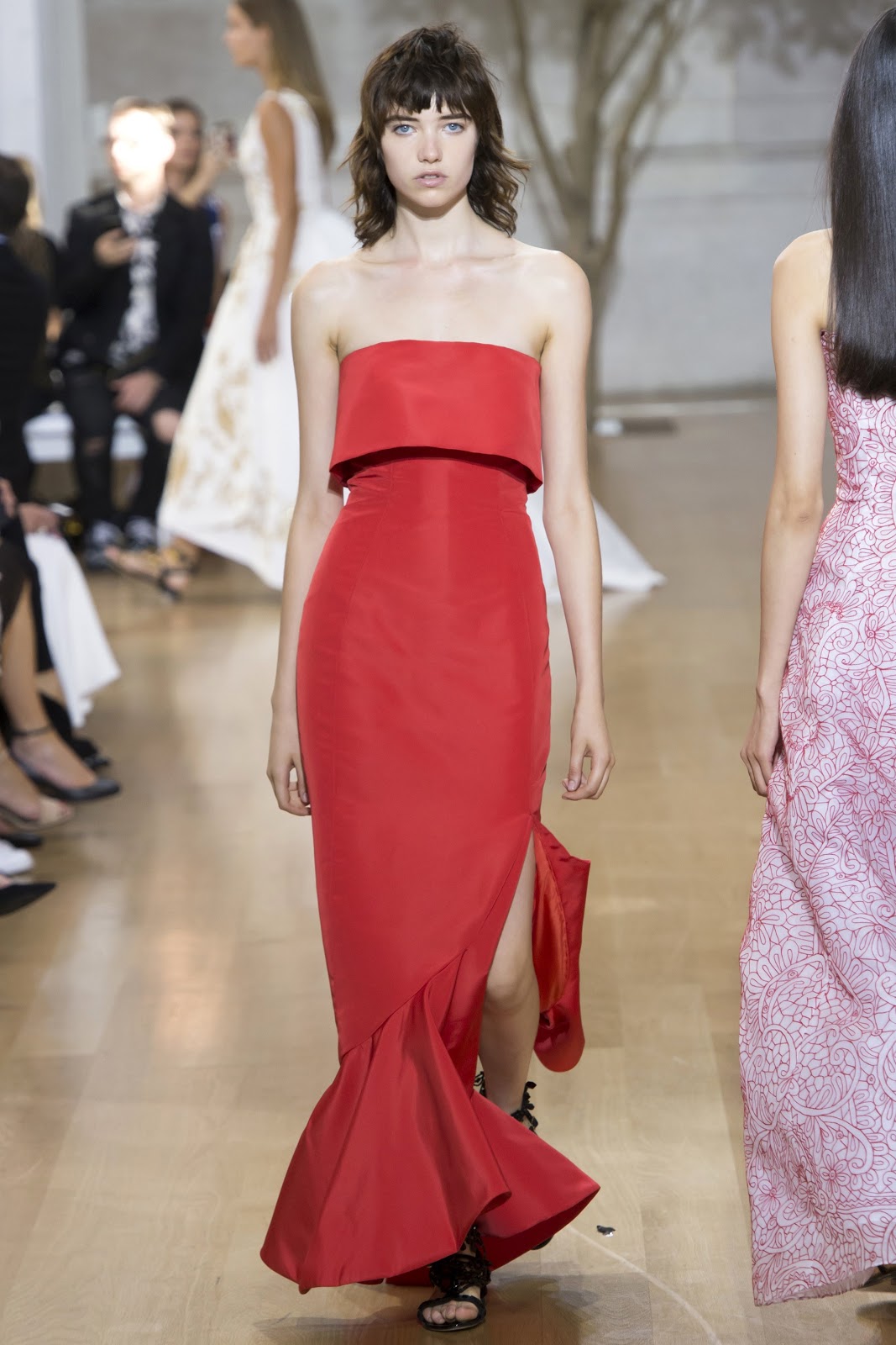 Runway : Oscar de la Renta Spring 2017 Ready-to-Wear Collection | Cool ...