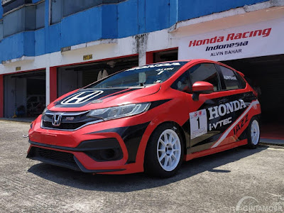 Koleksi Cutting Sticker Mobil Honda Jazz Merah 2020/2021