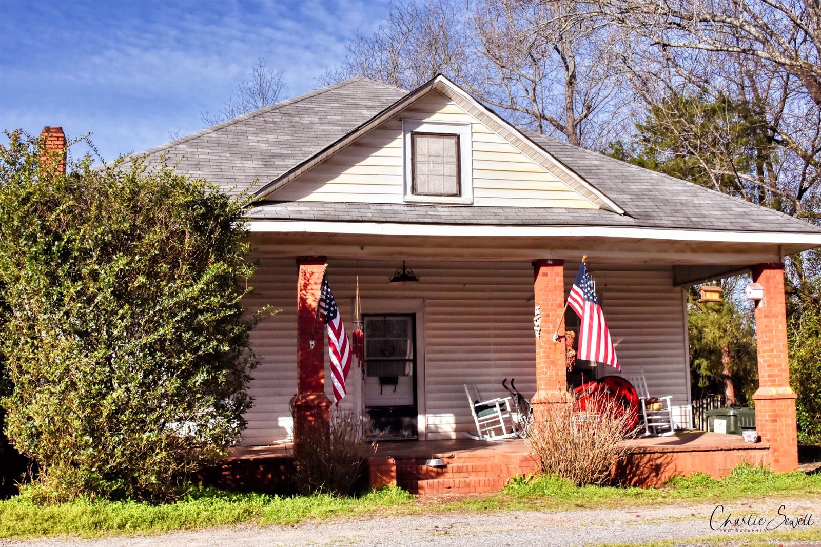 Older Patriotic Home in Jones County