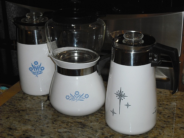 COFFEE POT-Corning Ware Stove Top/9 Cup
