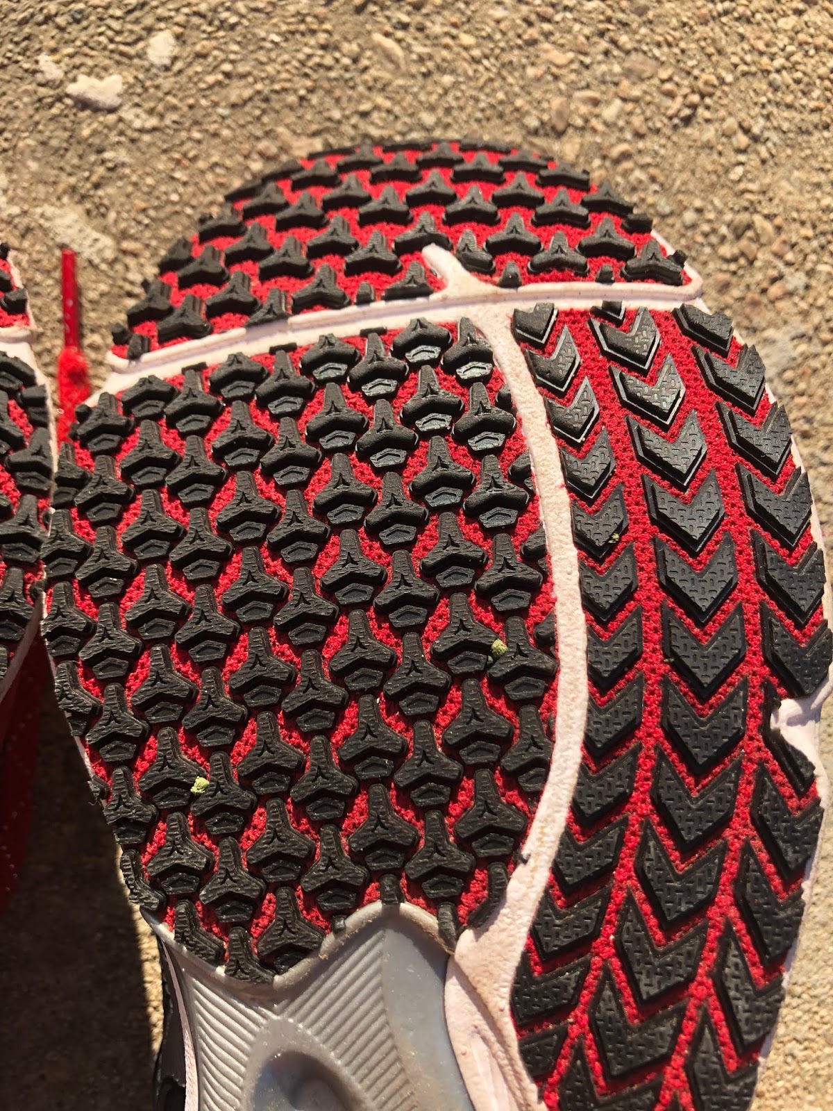 mizuno wave emperor 2