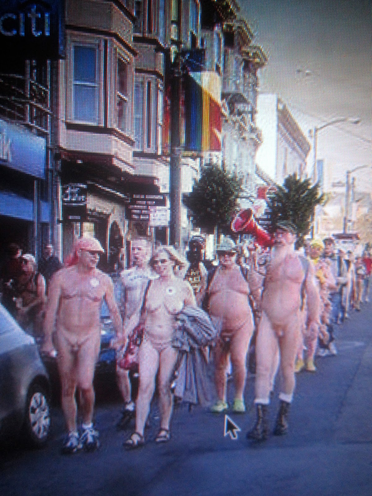 Porno Only In San Francisco: Cops Can't Force Naked Men To Put On Clot...