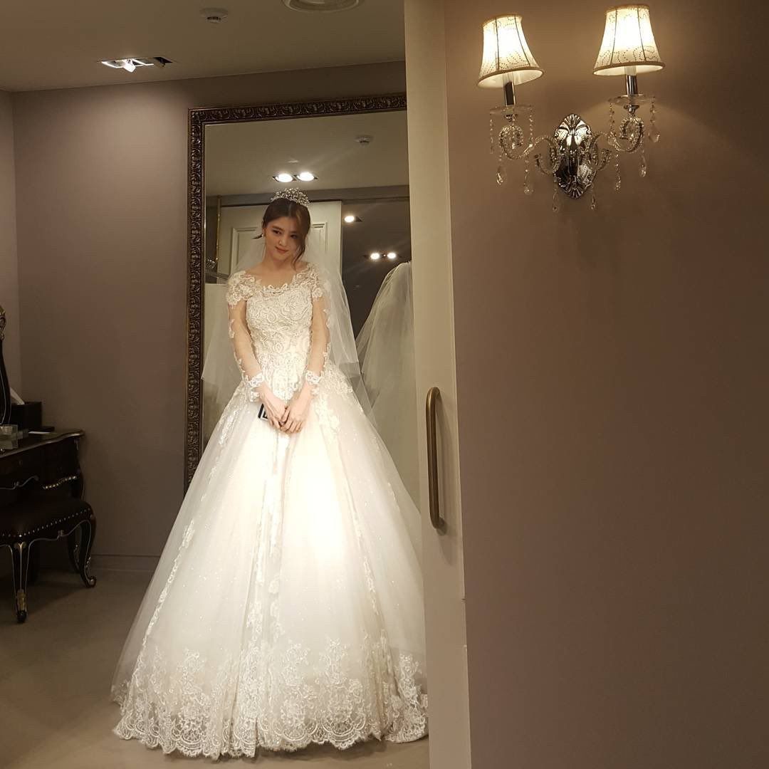 Semakin Populer, Foto-foto dari Han Sohee yang Pancarkan Aura “Girlfriend Material” Jadi Sorotan 19 qbgEH