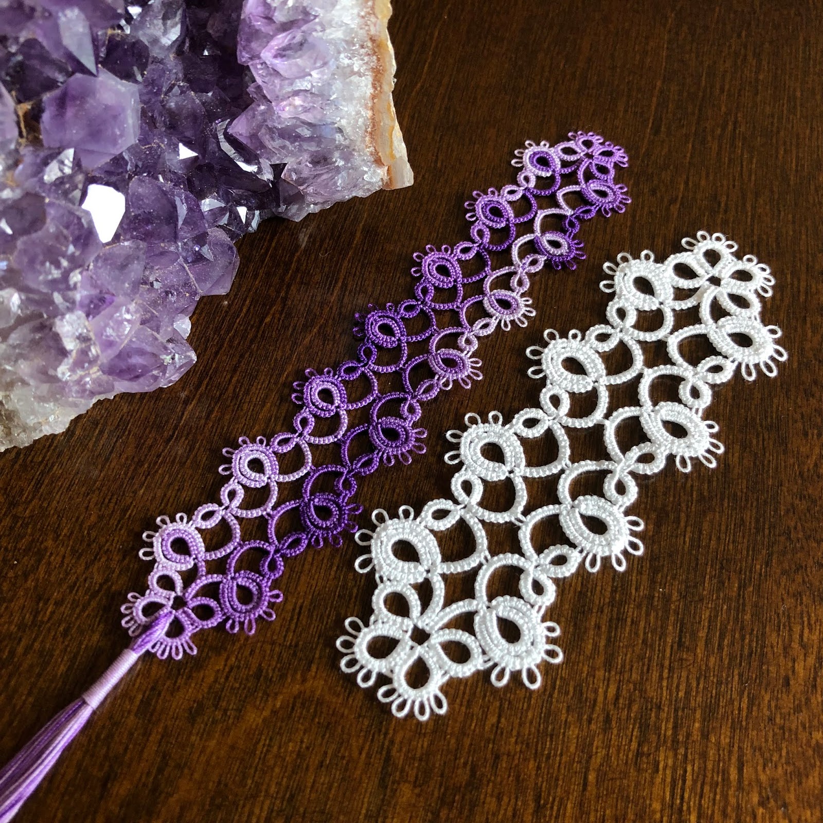 Tatting By The Bay Free Pattern Onion Ring Bookmark tatting-by-the-bay-free-pattern-onion-ring-bookmark