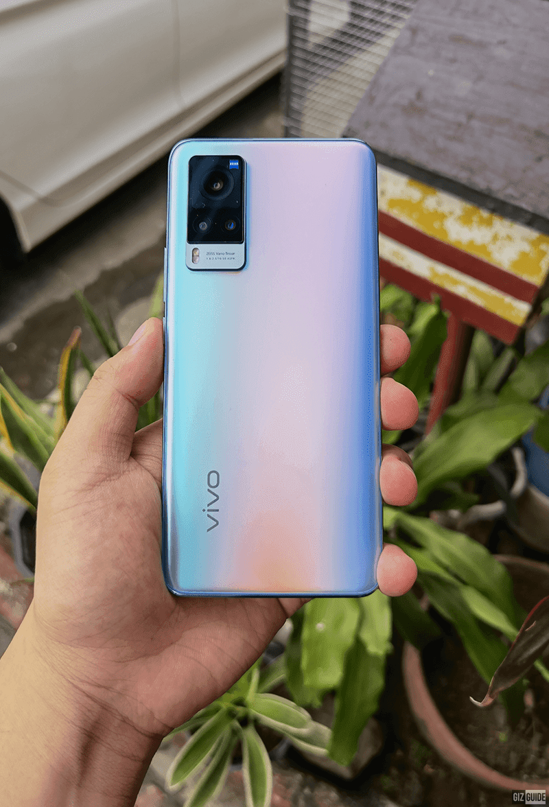vivo X60 has a metal + AG Glass build vivo X60 has a metal + AG Glass build