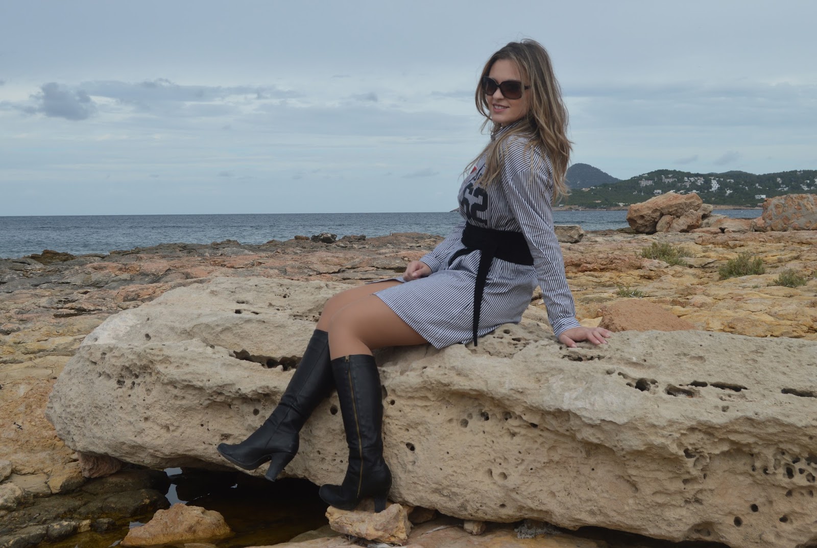 Los caprichos de una rubia Conoce a María Gómez del blog Descubriendo