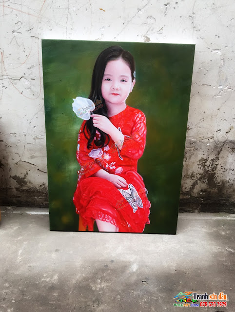 Vẽ chân dung bé gái làm quà