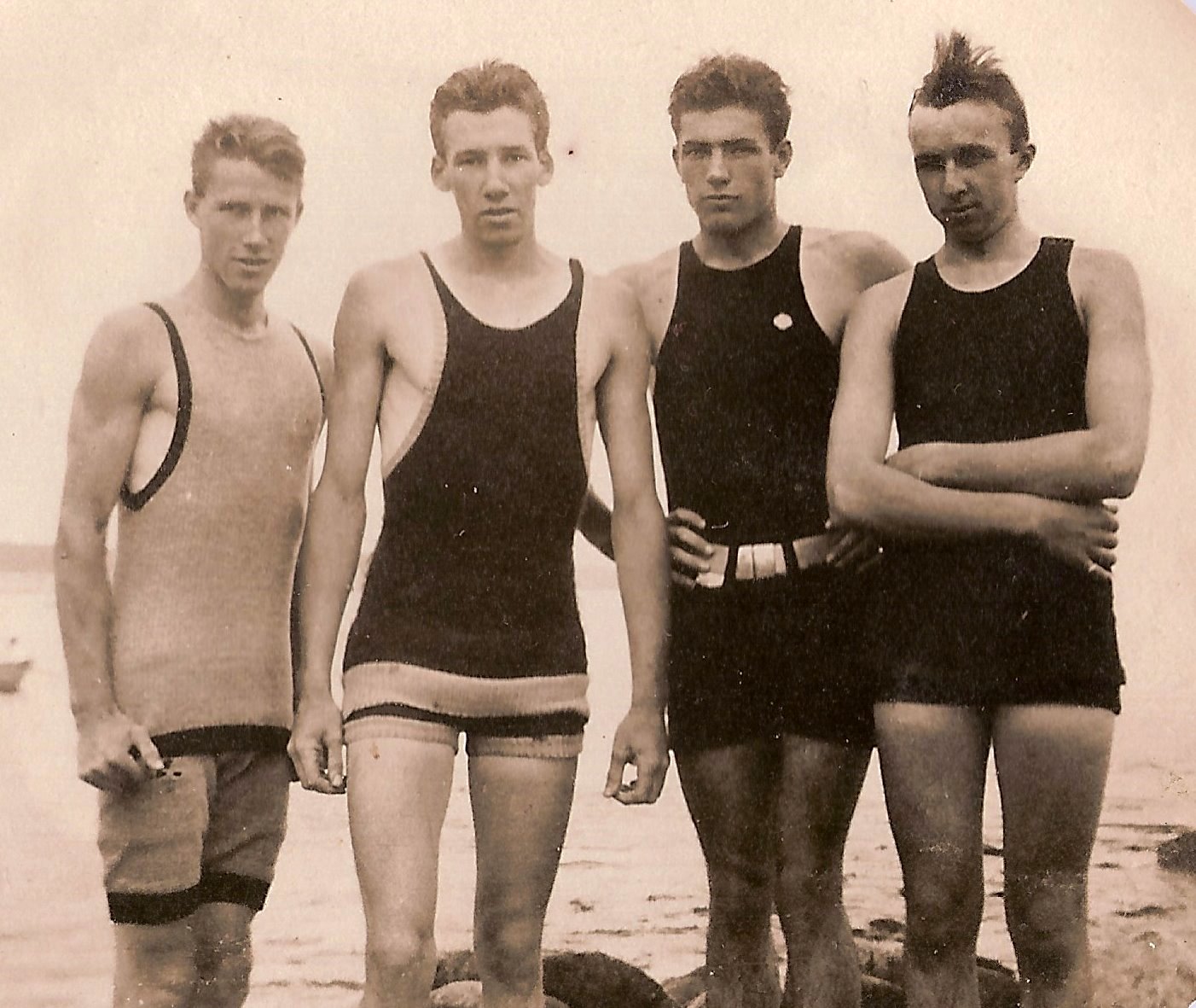 Vintage Mens Bathing Suits 114
