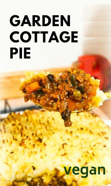 Cottage Garden Pie. A meat-free cottage pie packed with vegetables and topped with mash. This recipe makes one to serve and one to freeze for another night. Perfect for a vegetarian or vegan family dinner. #meatfreepie #cottagepie #veganpie #shepherdspie #extraveg #veganshepherdspie #vegancottagepie
