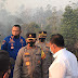Kapolda Kepri Turun Langsung Memimpin Pemadaman Hutan dan Lahan Yang Terbakar di Pulau Galang 