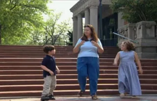 David's friend Lauren is learning sign language so she can talk to him. Sesame Street Elmo's World Hands Film