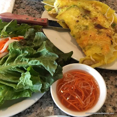 Vietnamese crispy pork-and-shrimp pancake at Huong Tra in Richmond, California