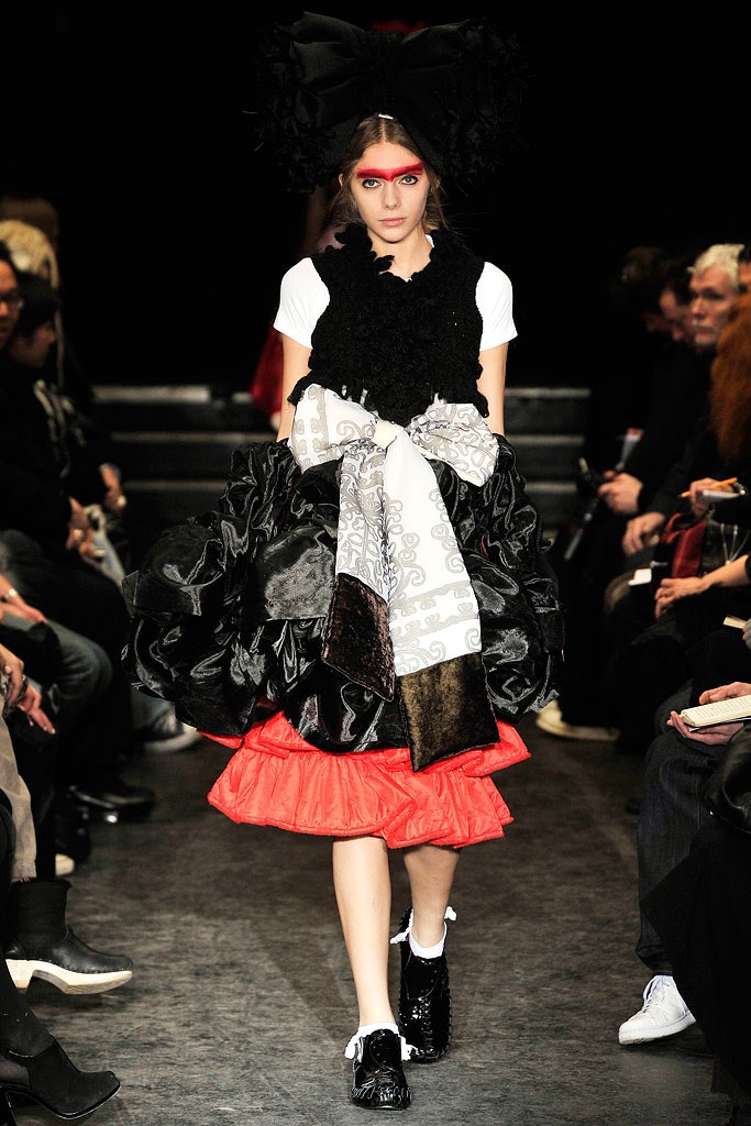 Fashion Runway Tao Comme des Garcons Fall 2009 RTW | Cool Chic Style ...