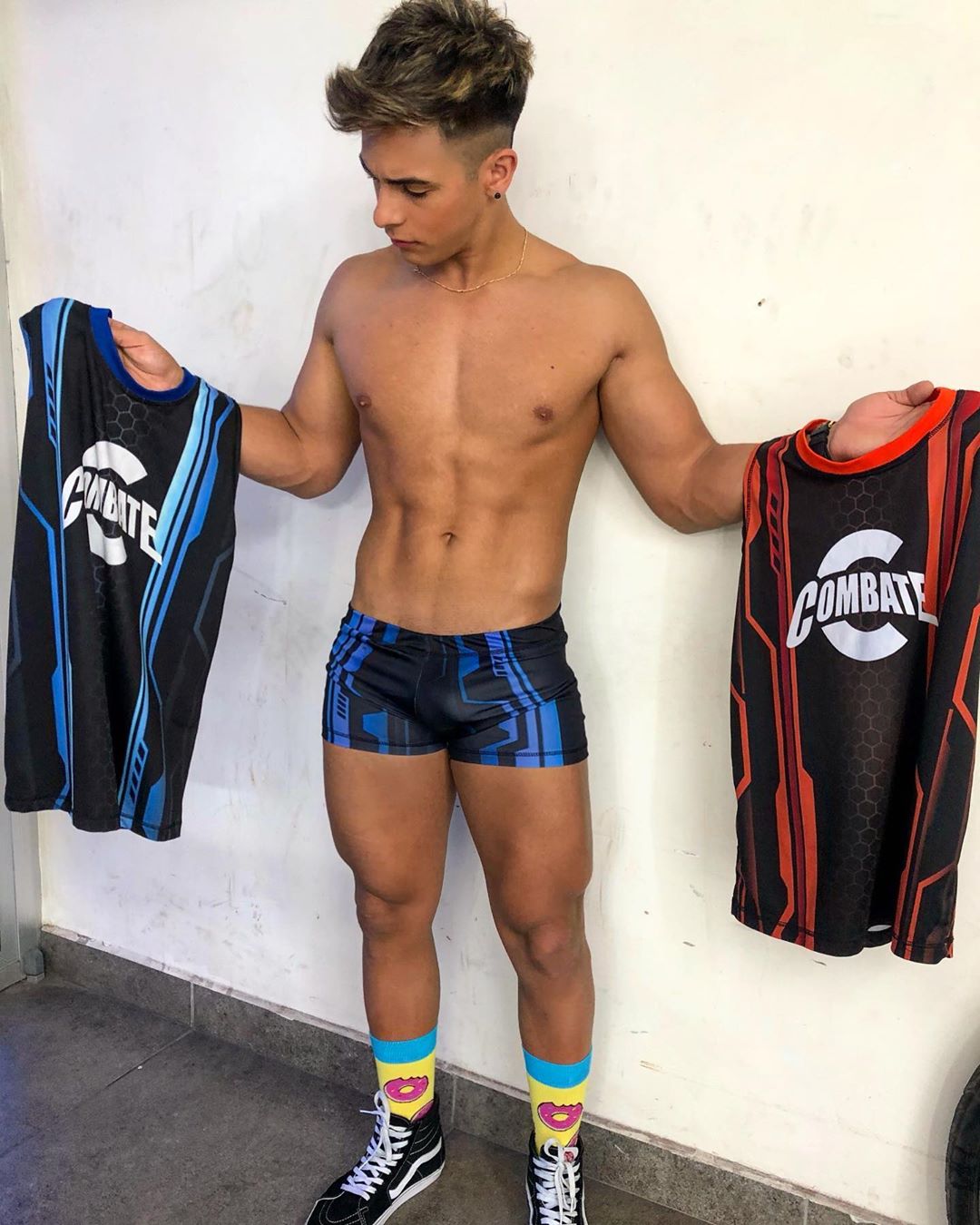#Pack – Matias Sebastián Ochoa al desnudo