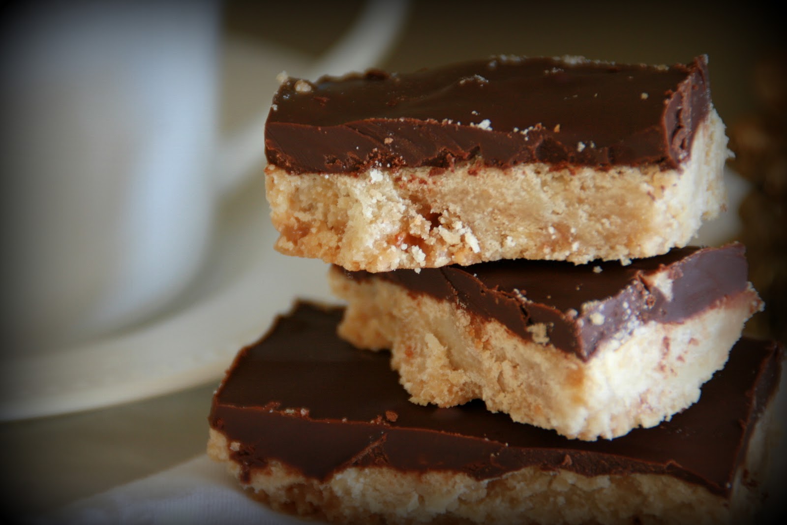 Cooking with Chopin, Living with Elmo English Toffee Bars