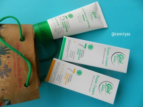 Review Gizi Super Cream Skin Care Alami Aman Untuk Ibu Hamil Dan Ibu Menyusui Rani R Tyas S Journal