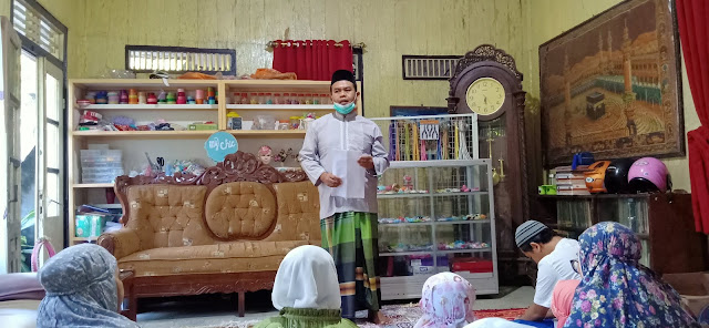 khutbah idul fitri di tengah pandemi merayakan-idul-fitri-di-tengah-pandemi