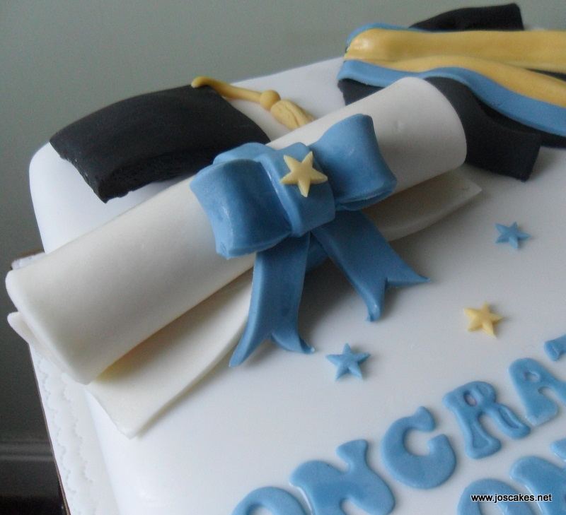 Jo's Cakes Graduation Cake